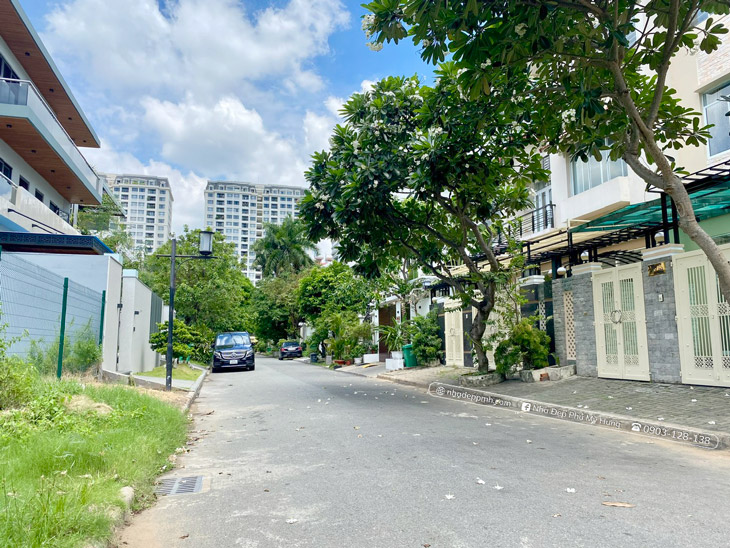 Cho Thuê Biệt Thự Nam Đô Phú Mỹ Hưng Hướng Đông Nam